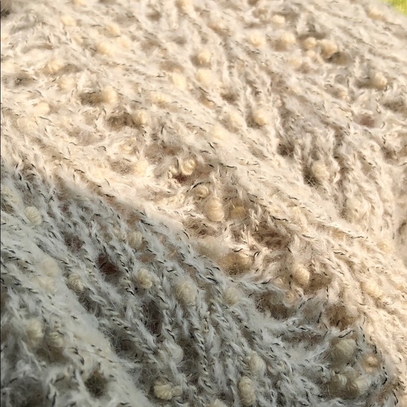 Sleeping on Snow knit sweater, Size XS - Picture 3 of 4